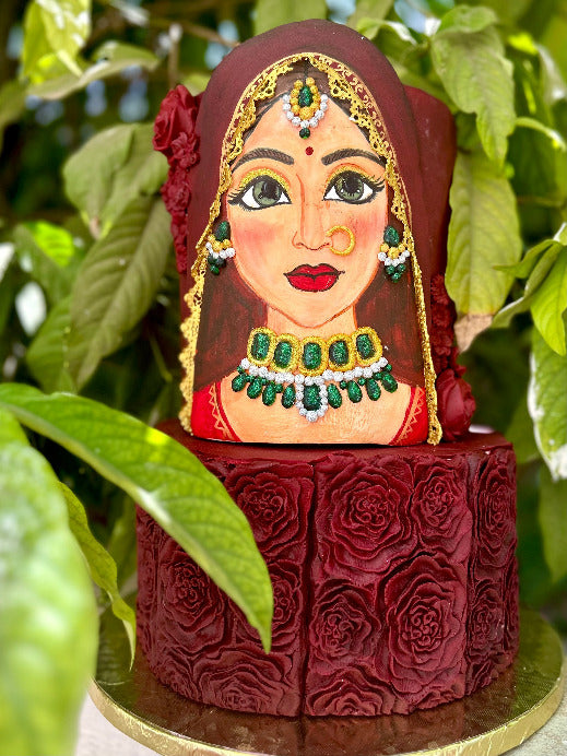 Painted cake course – learn edible painting techniques for artistic cake designs